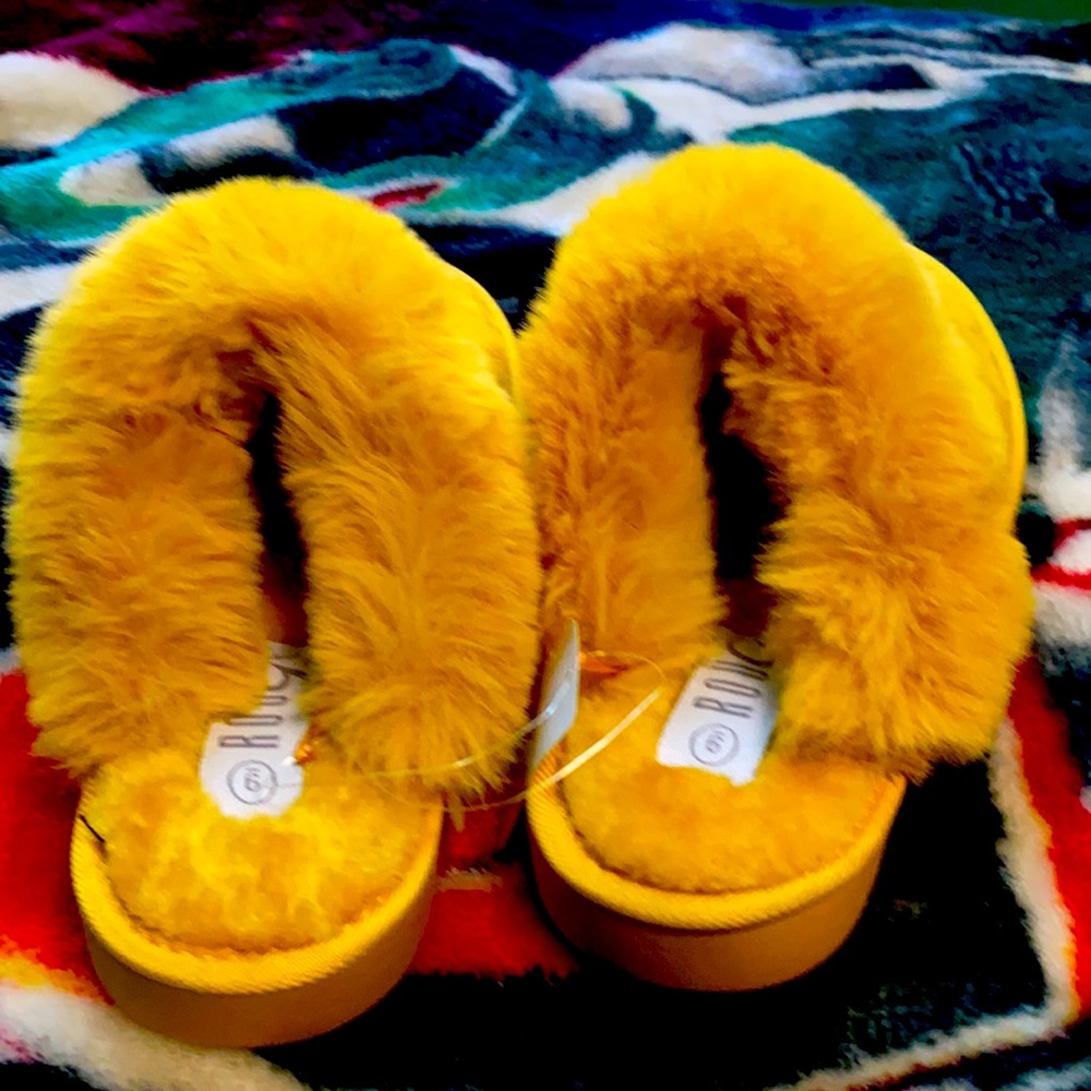 Rou9e women shoes